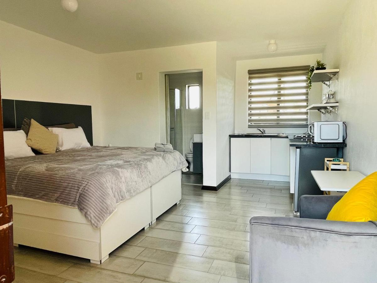 Moh Ville Guest House มาเซรู ภายนอก รูปภาพ
