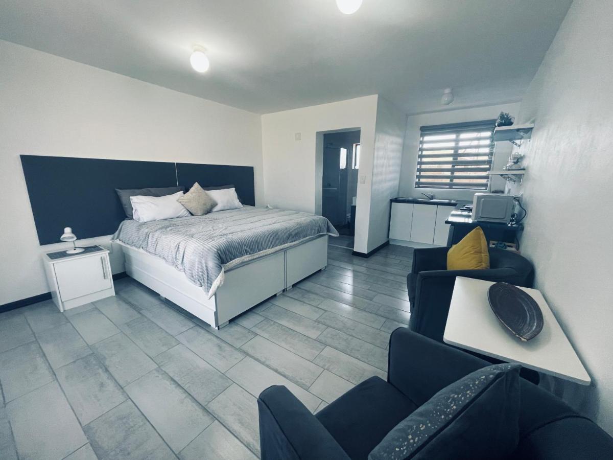 Moh Ville Guest House มาเซรู ภายนอก รูปภาพ