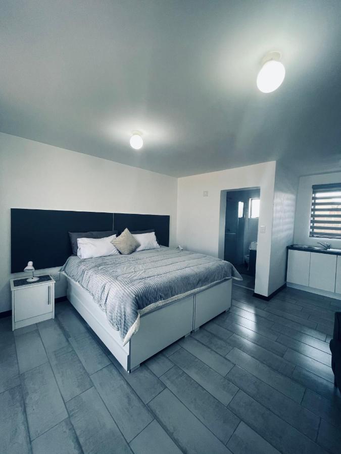 Moh Ville Guest House มาเซรู ภายนอก รูปภาพ