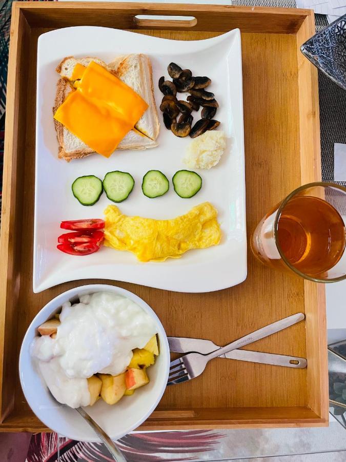 Moh Ville Guest House มาเซรู ภายนอก รูปภาพ