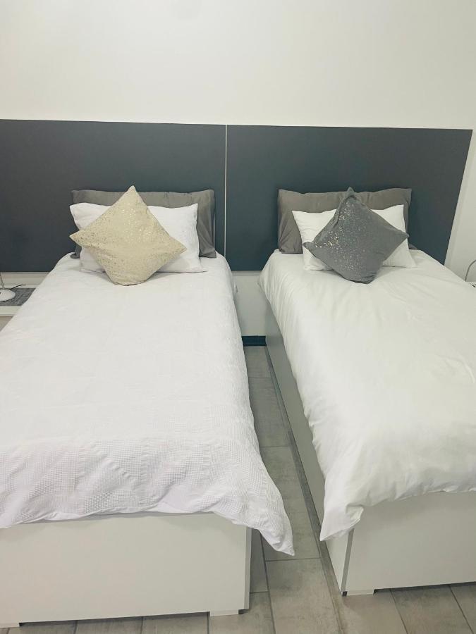 Moh Ville Guest House มาเซรู ภายนอก รูปภาพ